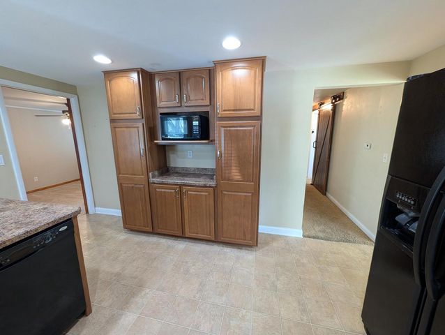 421 N Lincoln STREET, Elkhorn, WI 53121