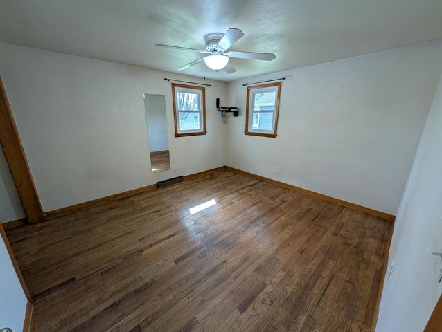 421 N Lincoln STREET, Elkhorn, WI 53121