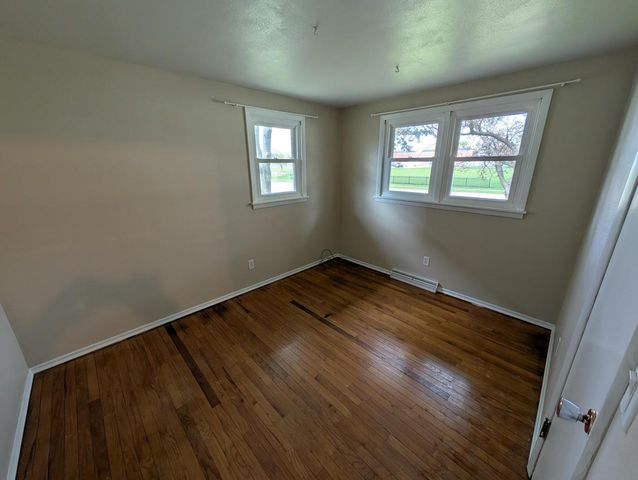 421 N Lincoln STREET, Elkhorn, WI 53121