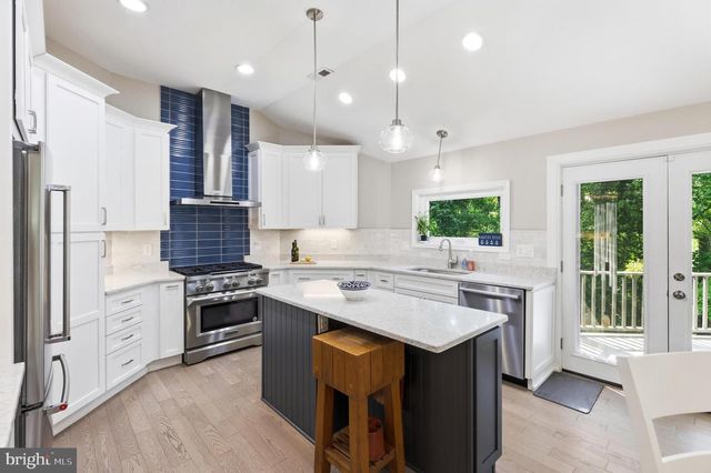 130 ARUNDEL BEACH RD, Severna Park, MD 21146