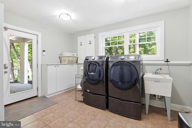 130 ARUNDEL BEACH RD, Severna Park, MD 21146