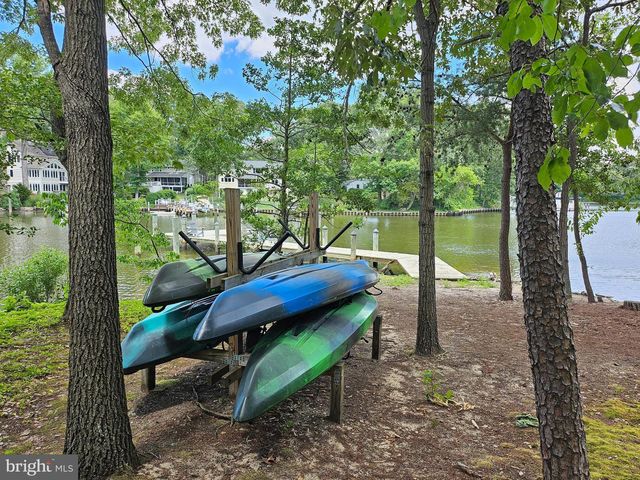 130 ARUNDEL BEACH RD, Severna Park, MD 21146