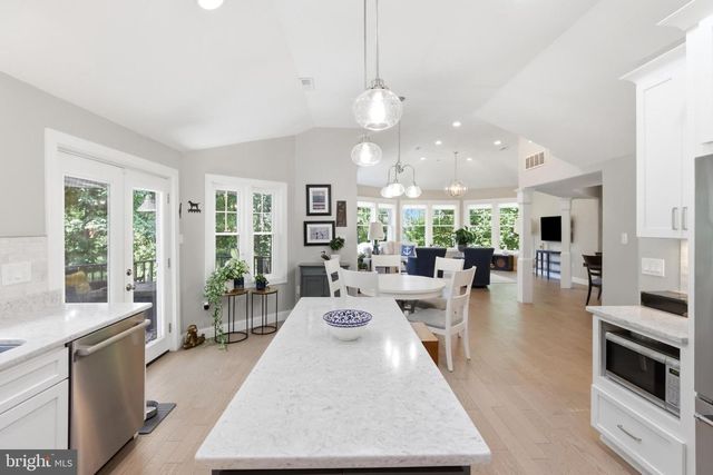 130 ARUNDEL BEACH RD, Severna Park, MD 21146