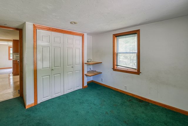 502 South St, Holbrook, MA 02343