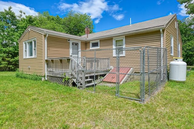 502 South St, Holbrook, MA 02343