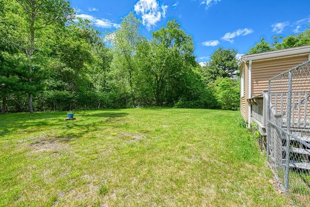 502 South St, Holbrook, MA 02343