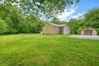 502 South St, Holbrook, MA 02343