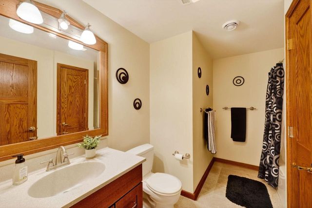 1242 Springbrook Drive, Baraboo, WI 53913