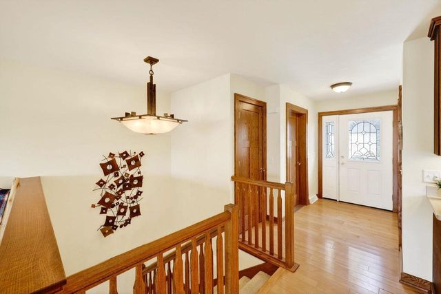 1242 Springbrook Drive, Baraboo, WI 53913