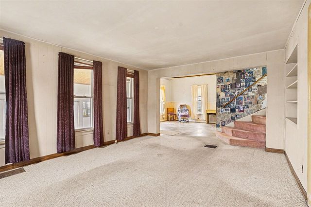 108 S Michigan Avenue, Vicksburg, MI 49097