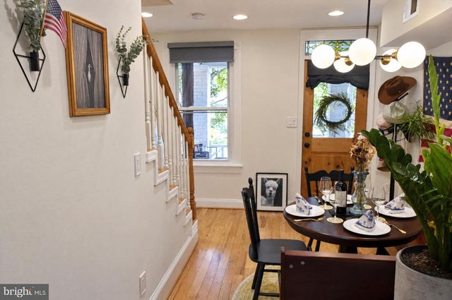 749 KENYON ST NW, Washington, DC 20010