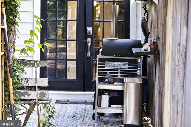 749 KENYON ST NW, Washington, DC 20010