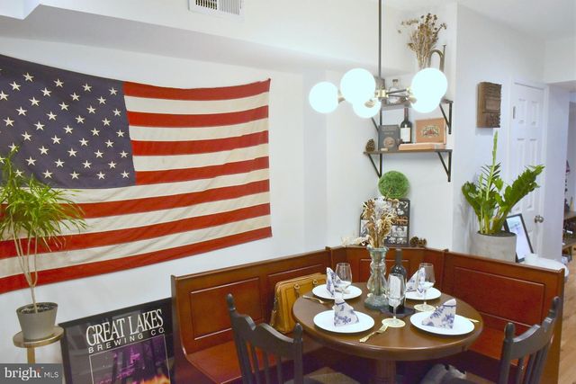 749 KENYON ST NW, Washington, DC 20010