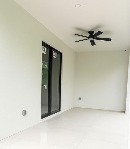 1034 E Alcalde St Street E, Lehigh Acres, FL 33974