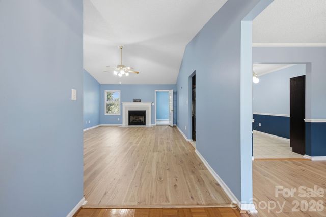 3842 Serenity Drive, Hickory, NC 28602
