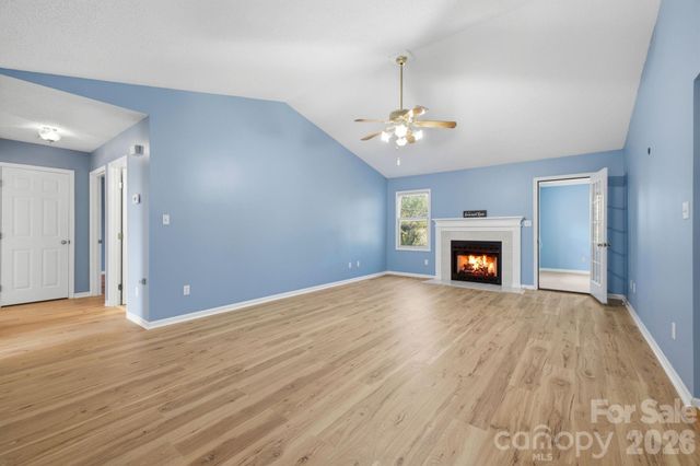 3842 Serenity Drive, Hickory, NC 28602