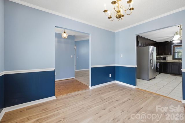 3842 Serenity Drive, Hickory, NC 28602