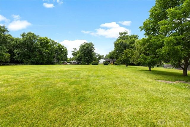 9305 Wildcat Road, Tipp City, OH 45371