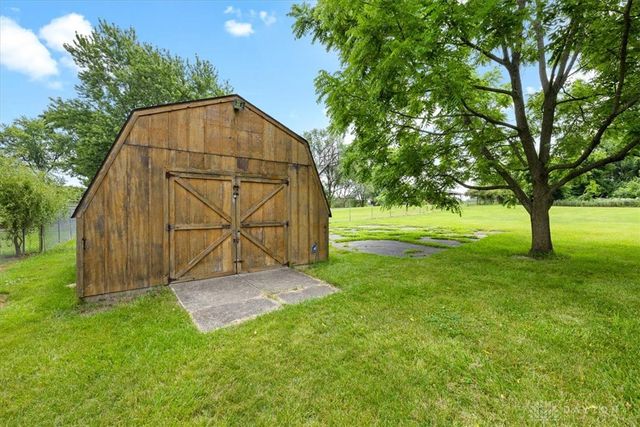 9305 Wildcat Road, Tipp City, OH 45371