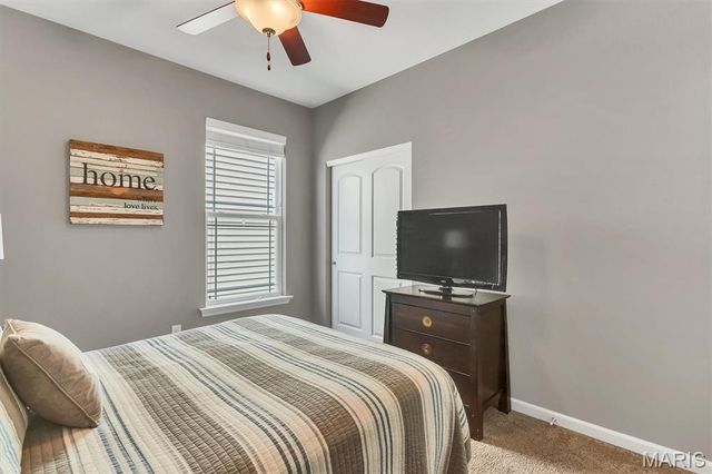 405 Copperfield Court, St Charles, MO 63301