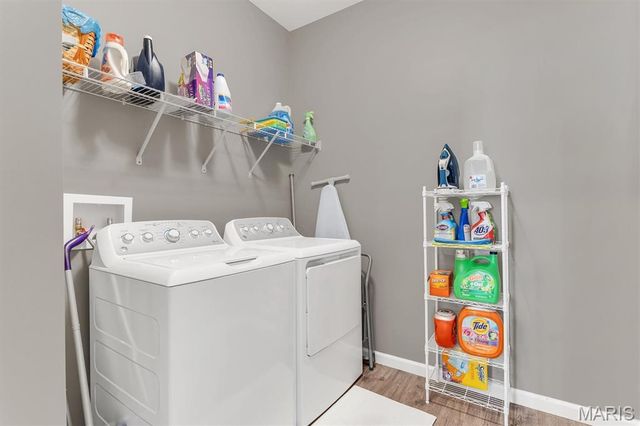 405 Copperfield Court, St Charles, MO 63301