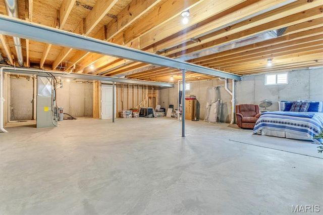 405 Copperfield Court, St Charles, MO 63301