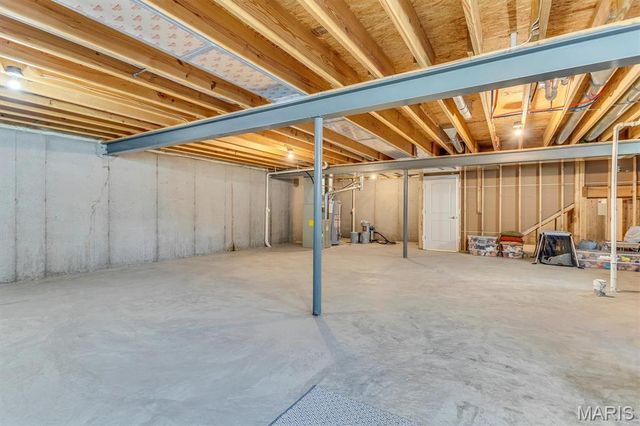 405 Copperfield Court, St Charles, MO 63301
