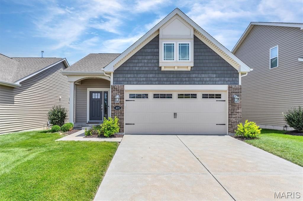 405 Copperfield Court, St Charles, MO 63301