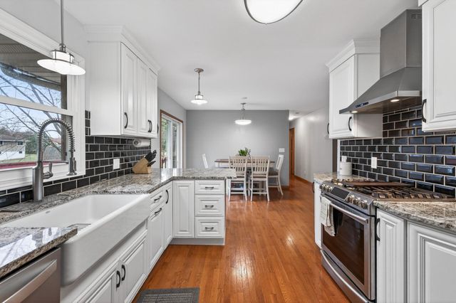 13563 Eidelweiss Street NW, Andover, MN 55304