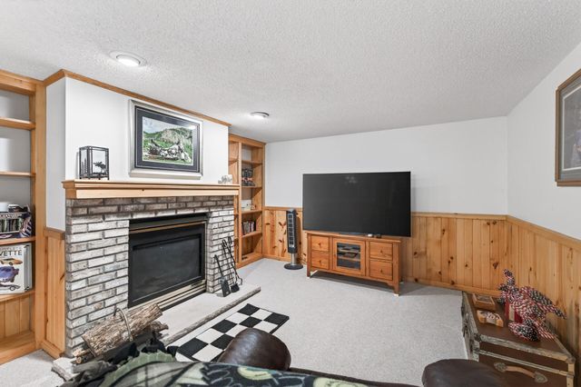 13563 Eidelweiss Street NW, Andover, MN 55304