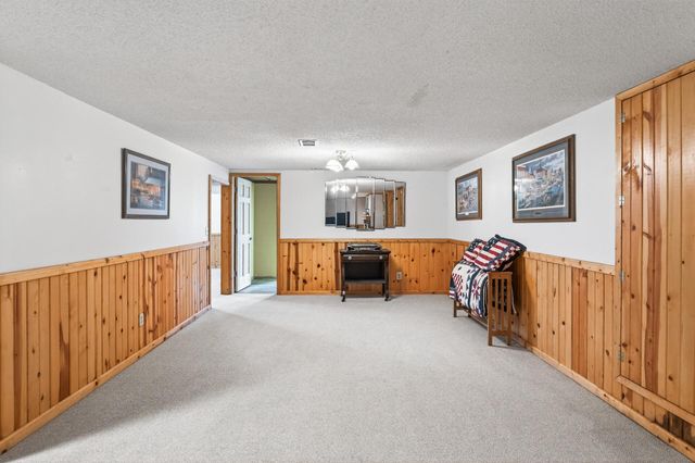 13563 Eidelweiss Street NW, Andover, MN 55304