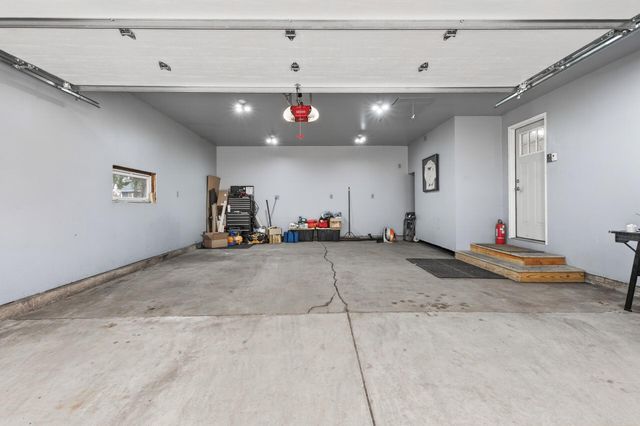 13563 Eidelweiss Street NW, Andover, MN 55304