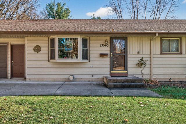 13563 Eidelweiss Street NW, Andover, MN 55304