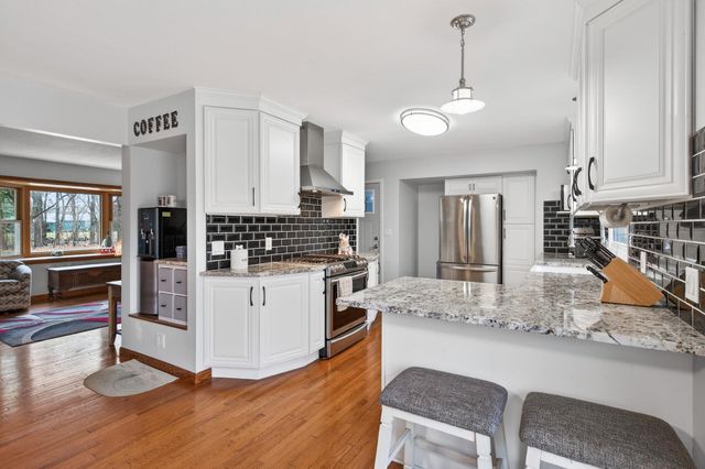 13563 Eidelweiss Street NW, Andover, MN 55304