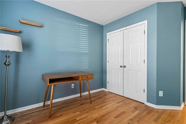 1905 NW 82nd Terrace, Kansas City, MO 64151