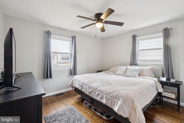 614 W BROOKE AVE, Magnolia, NJ 08049