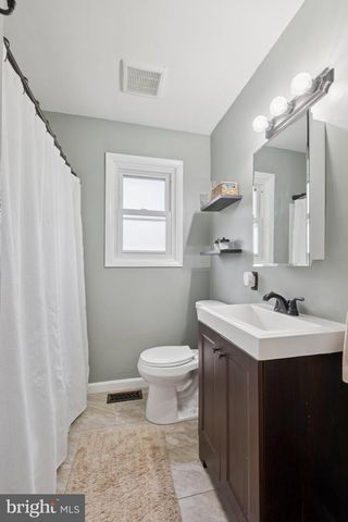 614 W BROOKE AVE, Magnolia, NJ 08049