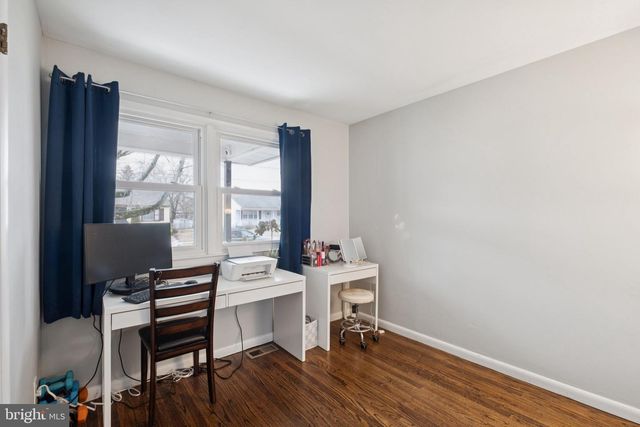 614 W BROOKE AVE, Magnolia, NJ 08049