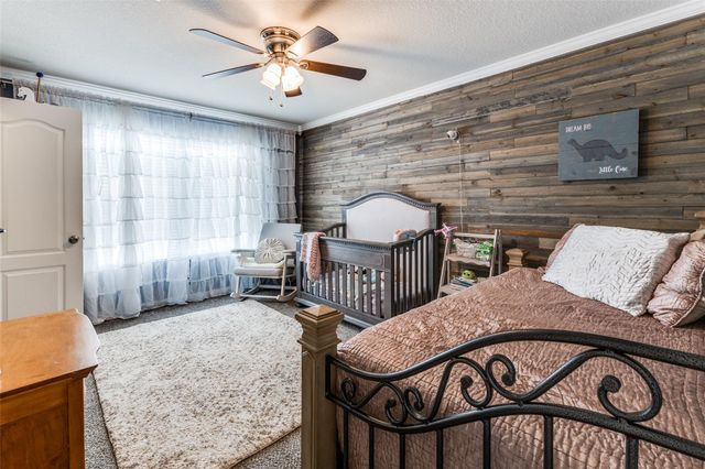 490 Holly Grove ST, Kyle, TX 78640