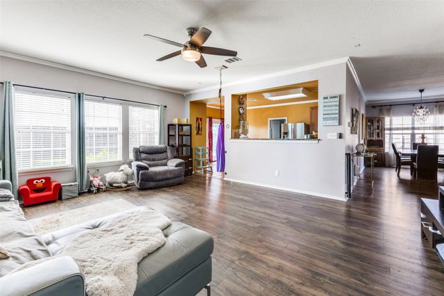 490 Holly Grove ST, Kyle, TX 78640