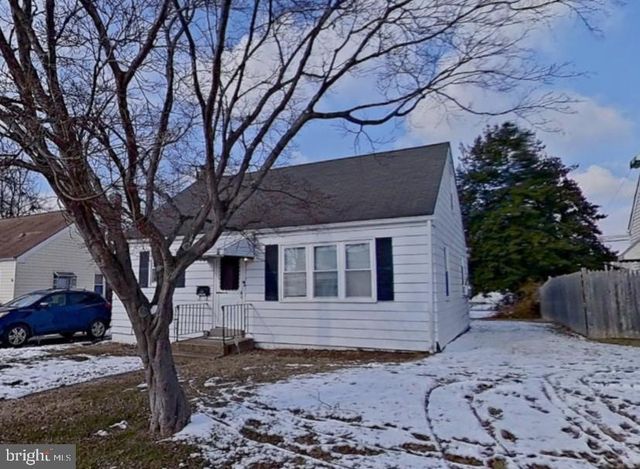 327 OLGA RD, Wilmington, DE 19805