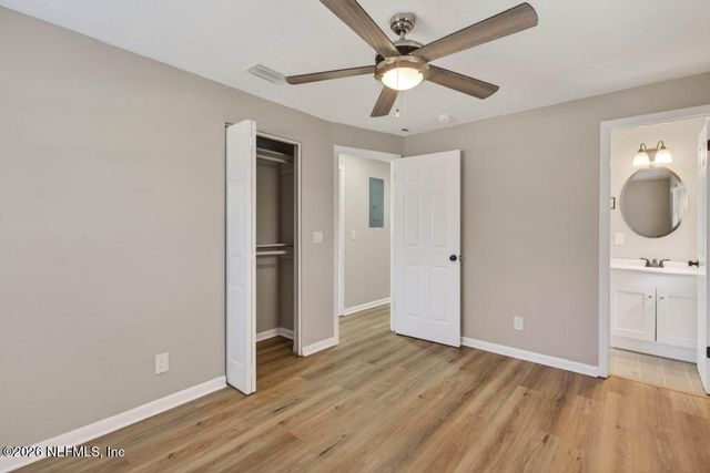 4313 HARBOR VIEW Drive, Jacksonville, FL 32208