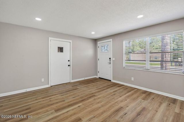 4313 HARBOR VIEW Drive, Jacksonville, FL 32208