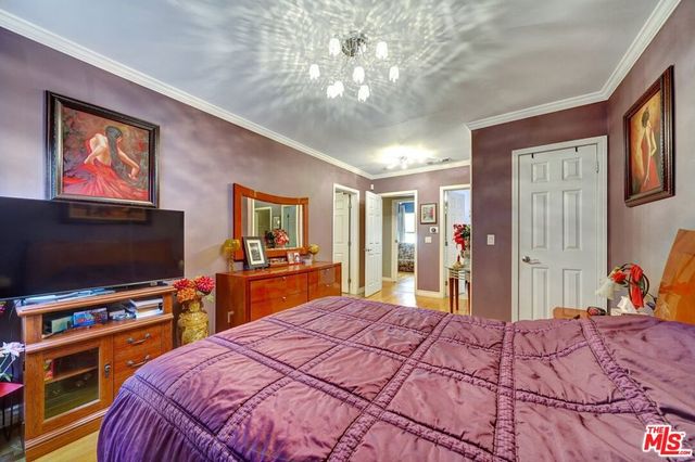 840 844 N Poinsettia Place, Los Angeles, CA 90046