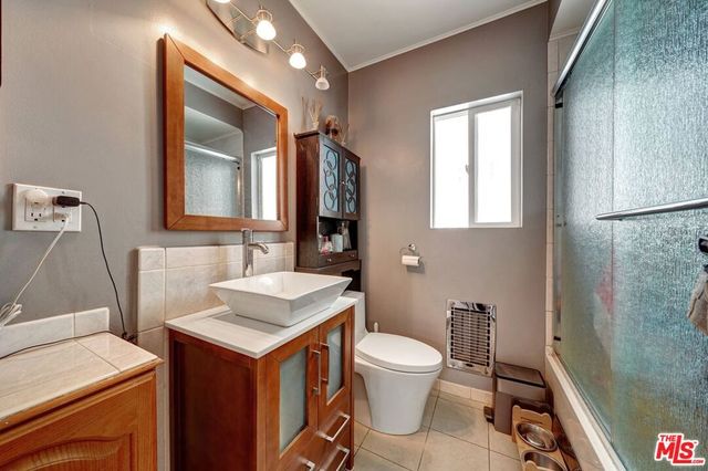 840 844 N Poinsettia Place, Los Angeles, CA 90046