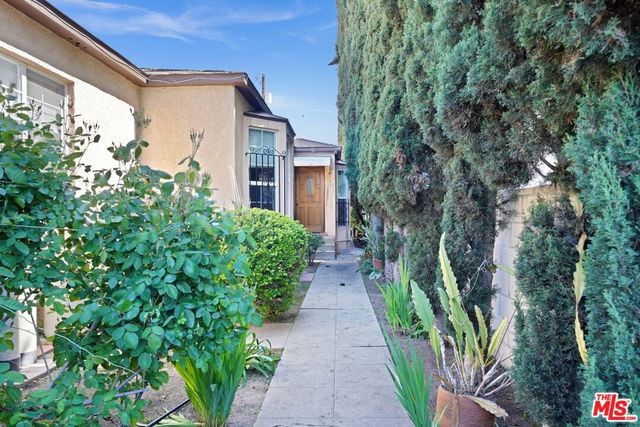 840 844 N Poinsettia Place, Los Angeles, CA 90046