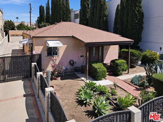 840 844 N Poinsettia Place, Los Angeles, CA 90046