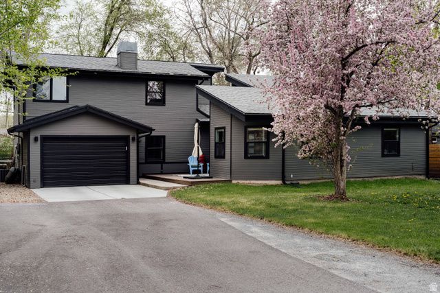2244 E LAMBOURNE AVE, Millcreek, UT 84109