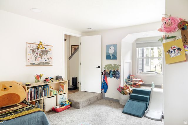 2244 E LAMBOURNE AVE, Millcreek, UT 84109