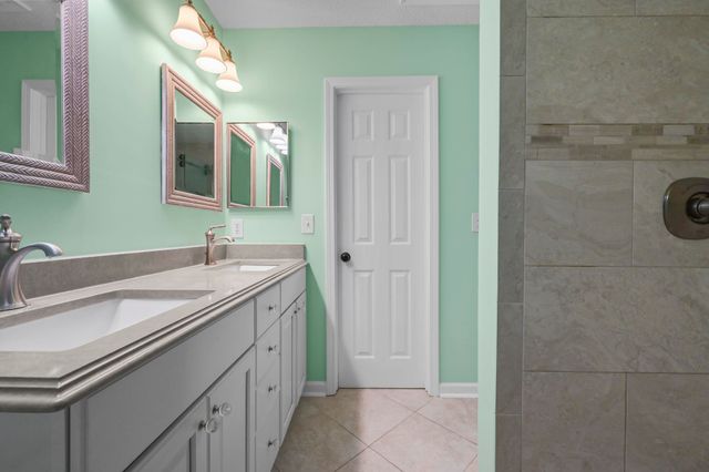 3550 Chestnut Dr, Myrtle Beach, SC 29577